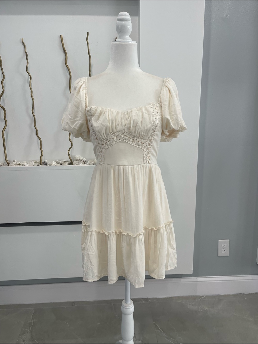 Trixxi Ivory Puff Sleeve Tiered Mini Dress